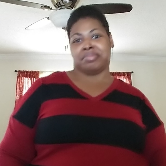 Meet your Posher, Ashley - Picture 4 of 8